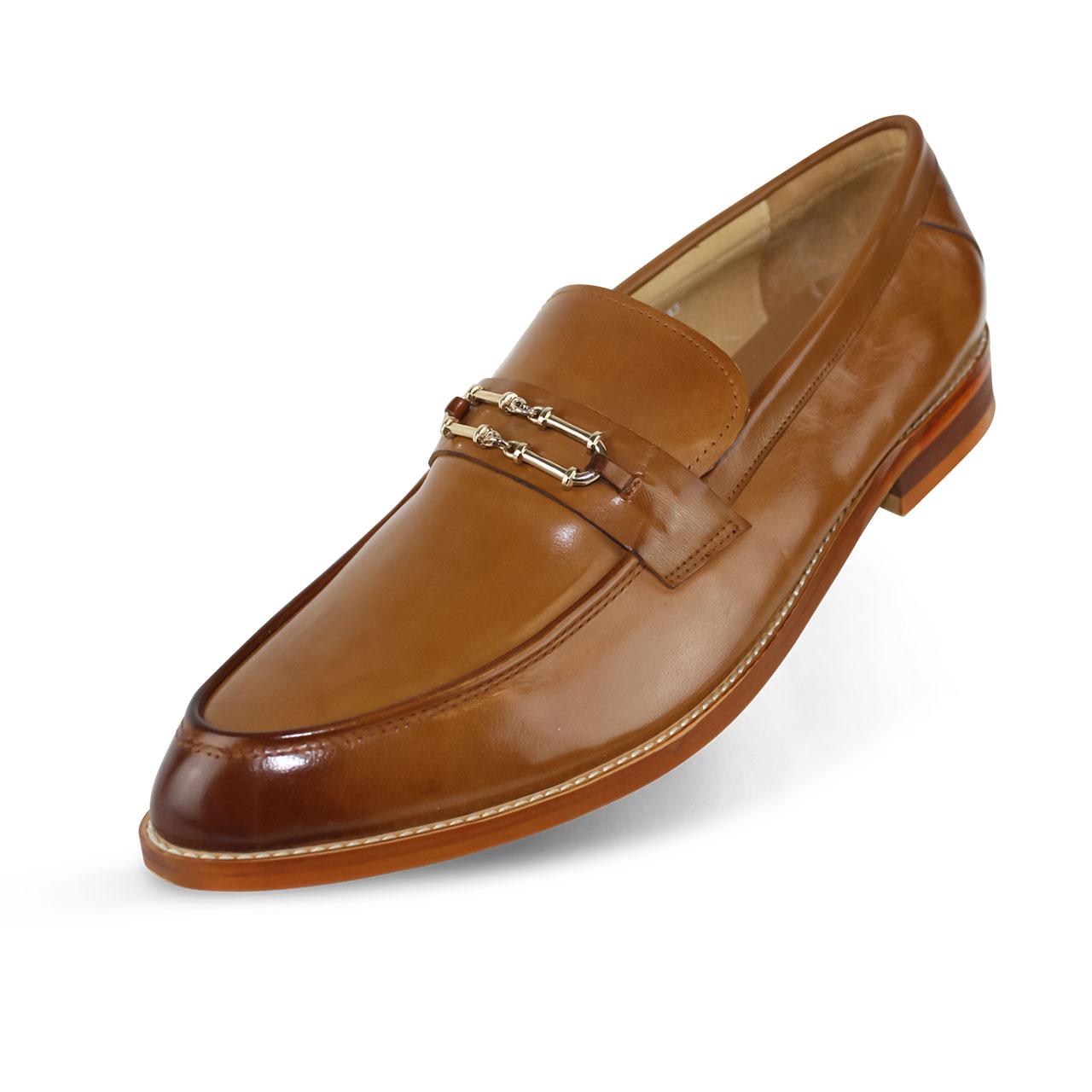 closed loafer